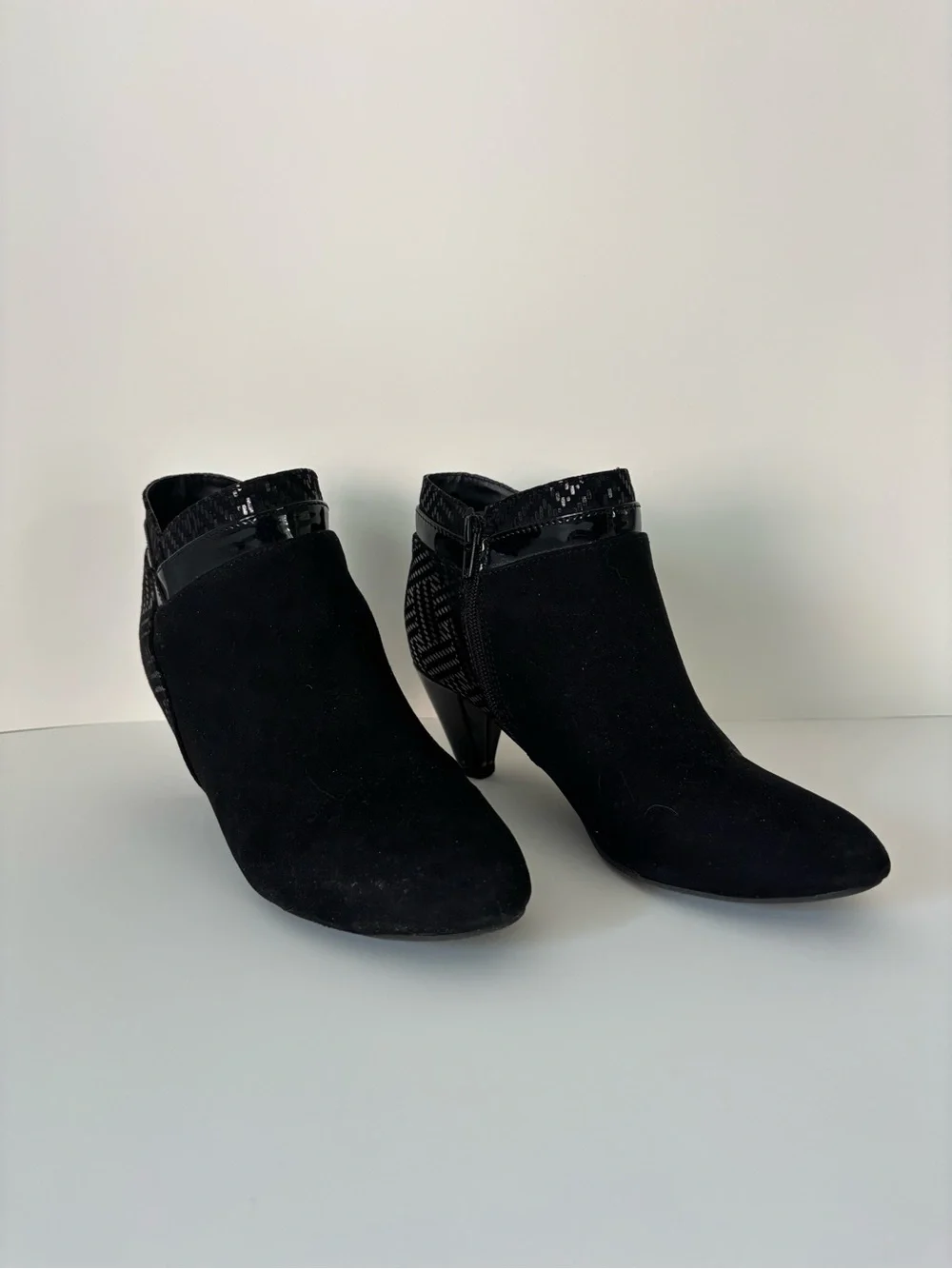Women's Karen Scott Black Ankle Booties with Patent Trim